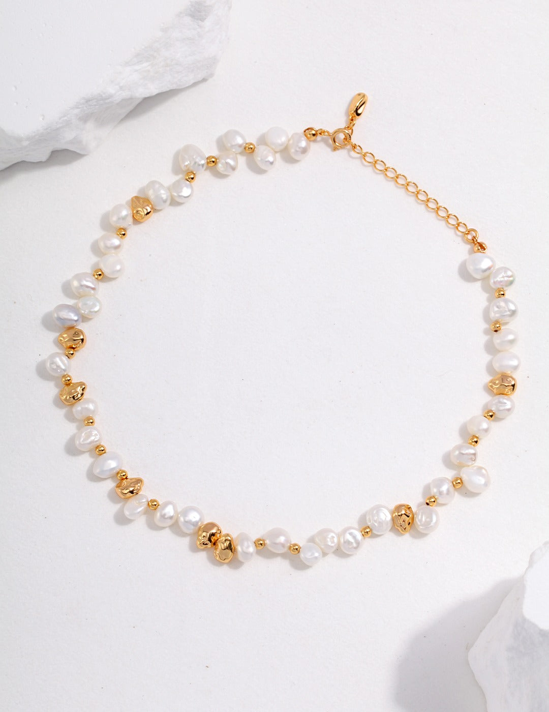 freshwater pearl and gold bead necklace