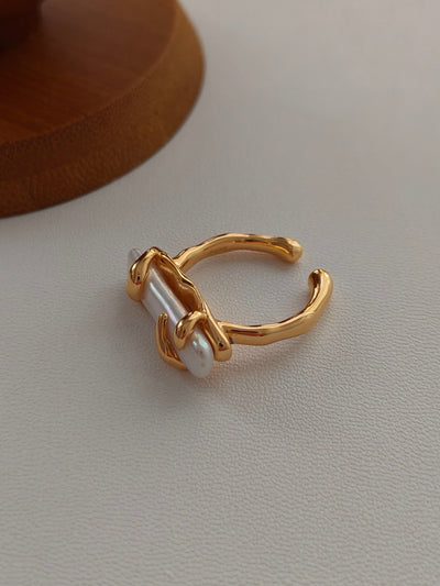 Gold Baroque Pearl Open-Band Ring - Modern Artistic Design