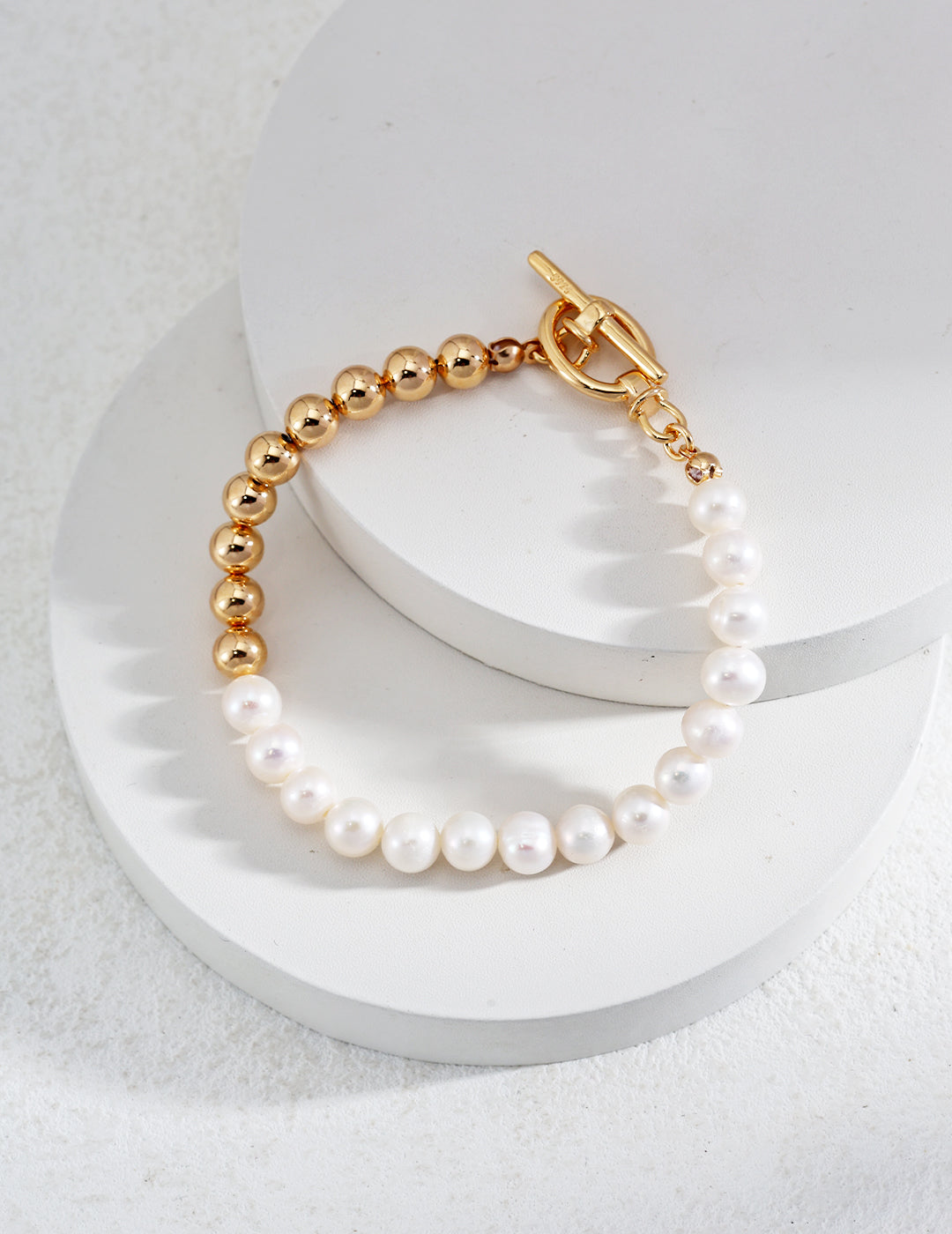 freshwater pearl and gold bead bracelet