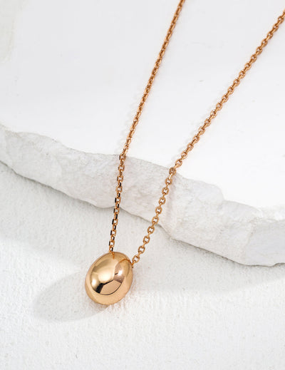 Minimalist Gold Oval Pendant Necklace