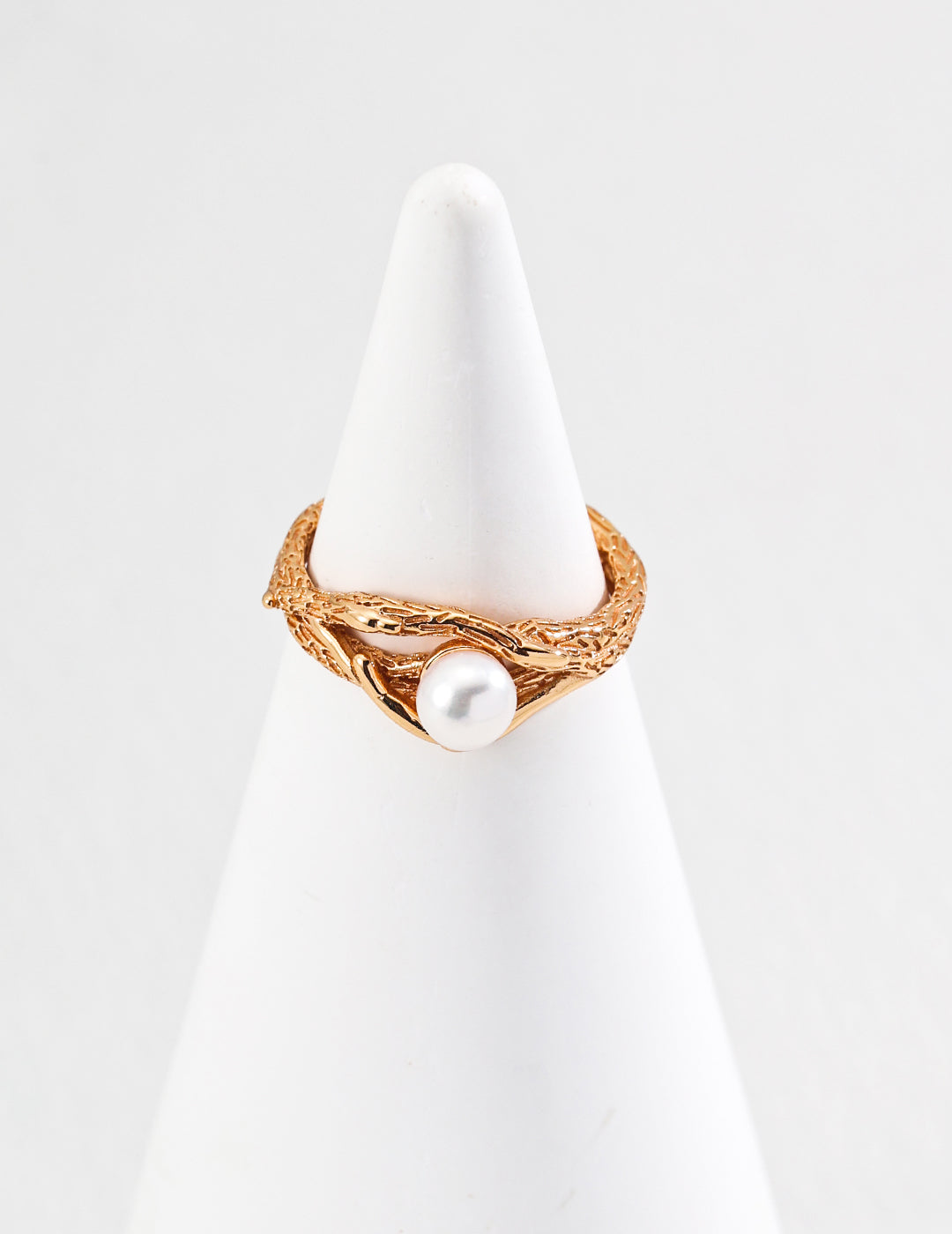 Golden Vine Pearl Ring