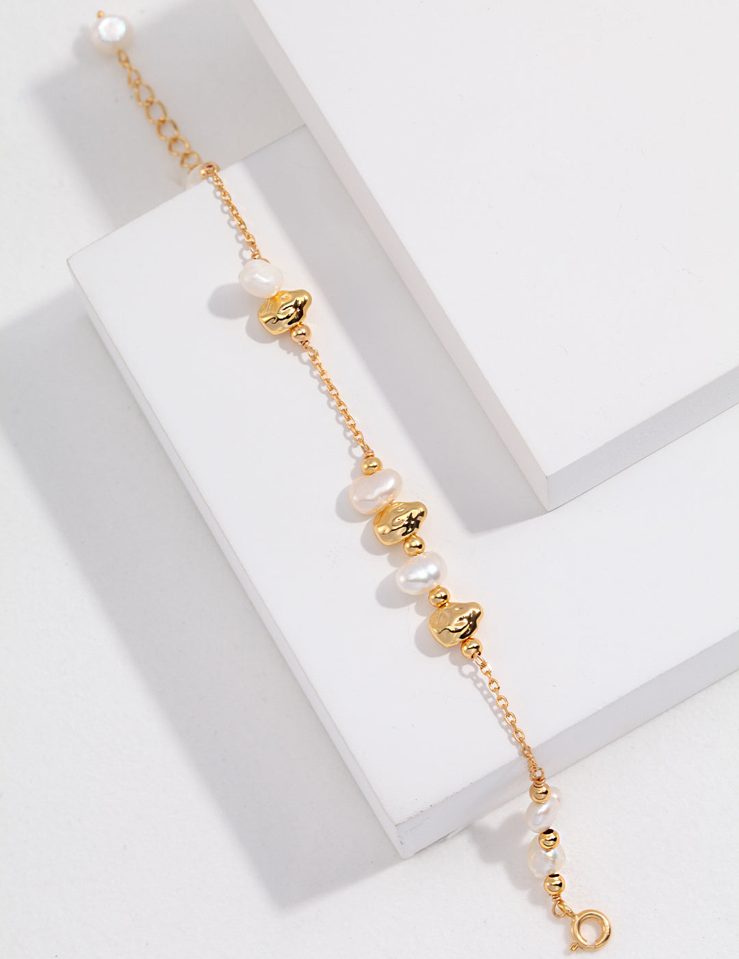 Golden Charm Pearl Bracelet