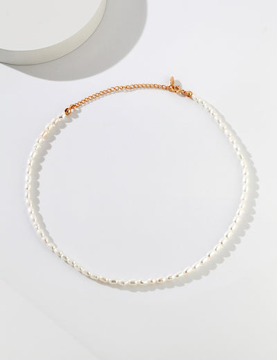 Minimalist Freshwater Pearl Choker Necklace