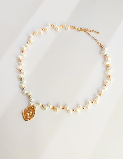 Freshwater Pearl Beaded Necklace with Gold Coin Pendant