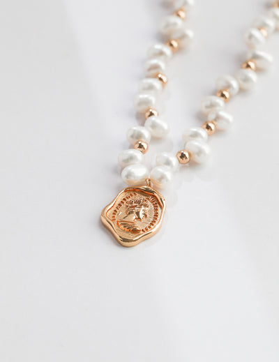 Freshwater Pearl Beaded Necklace with Gold Coin Pendant